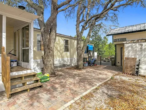 45750 Pine Street Paisley FL 32767