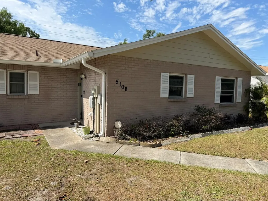 5108 Lesher Court Tampa FL 33624