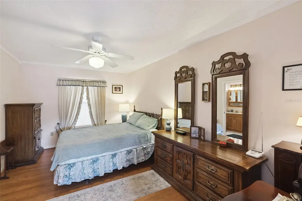 17530 County Road 455 Montverde FL 34756
