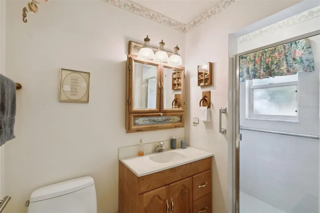 17530 County Road 455 Montverde FL 34756