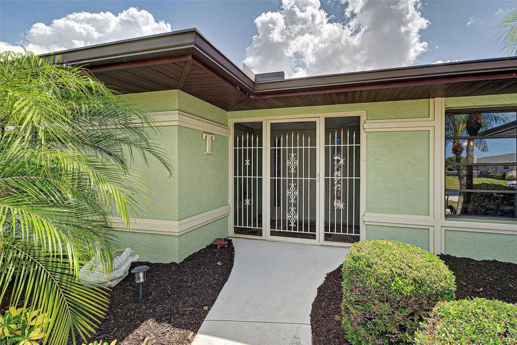 1934 Pebble Beach Court Venice FL 34293