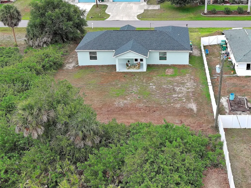 10437 Grail Avenue Englewood FL 34224