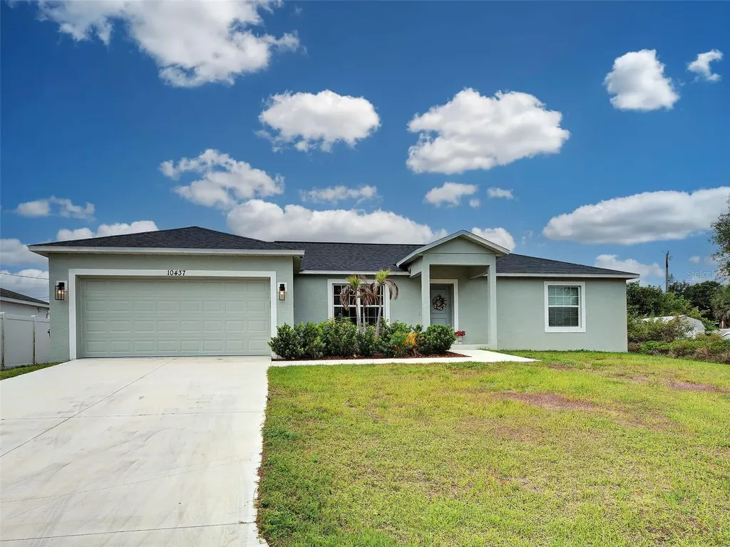 10437 Grail Avenue Englewood FL 34224
