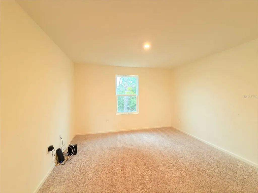 733 James Court Kissimmee FL 34759