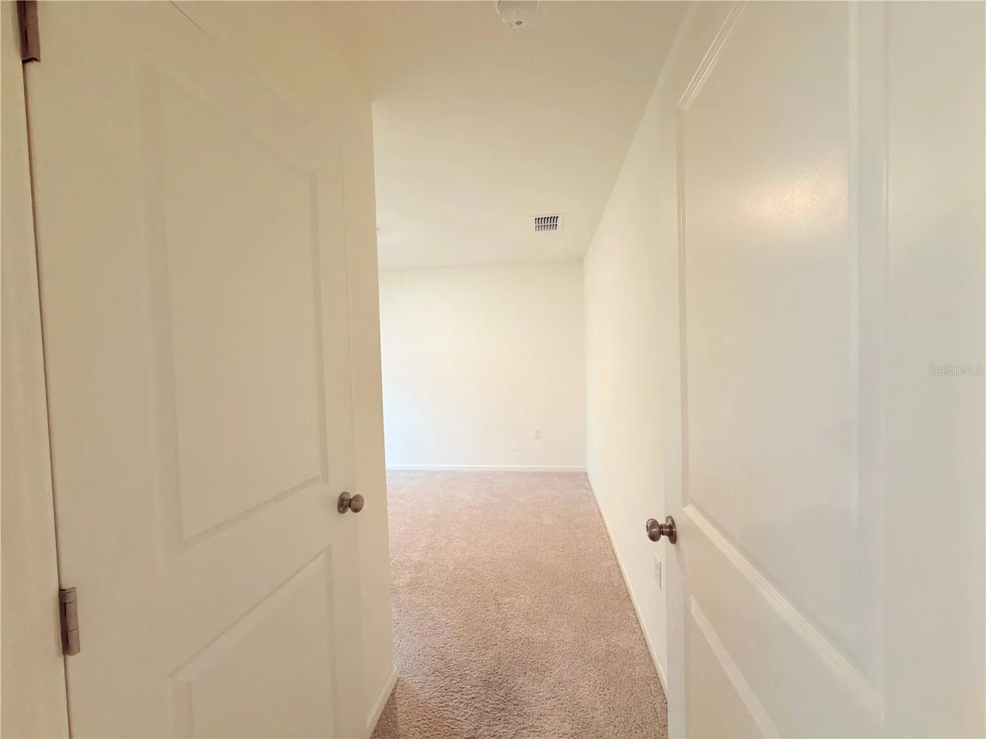 733 James Court Kissimmee FL 34759
