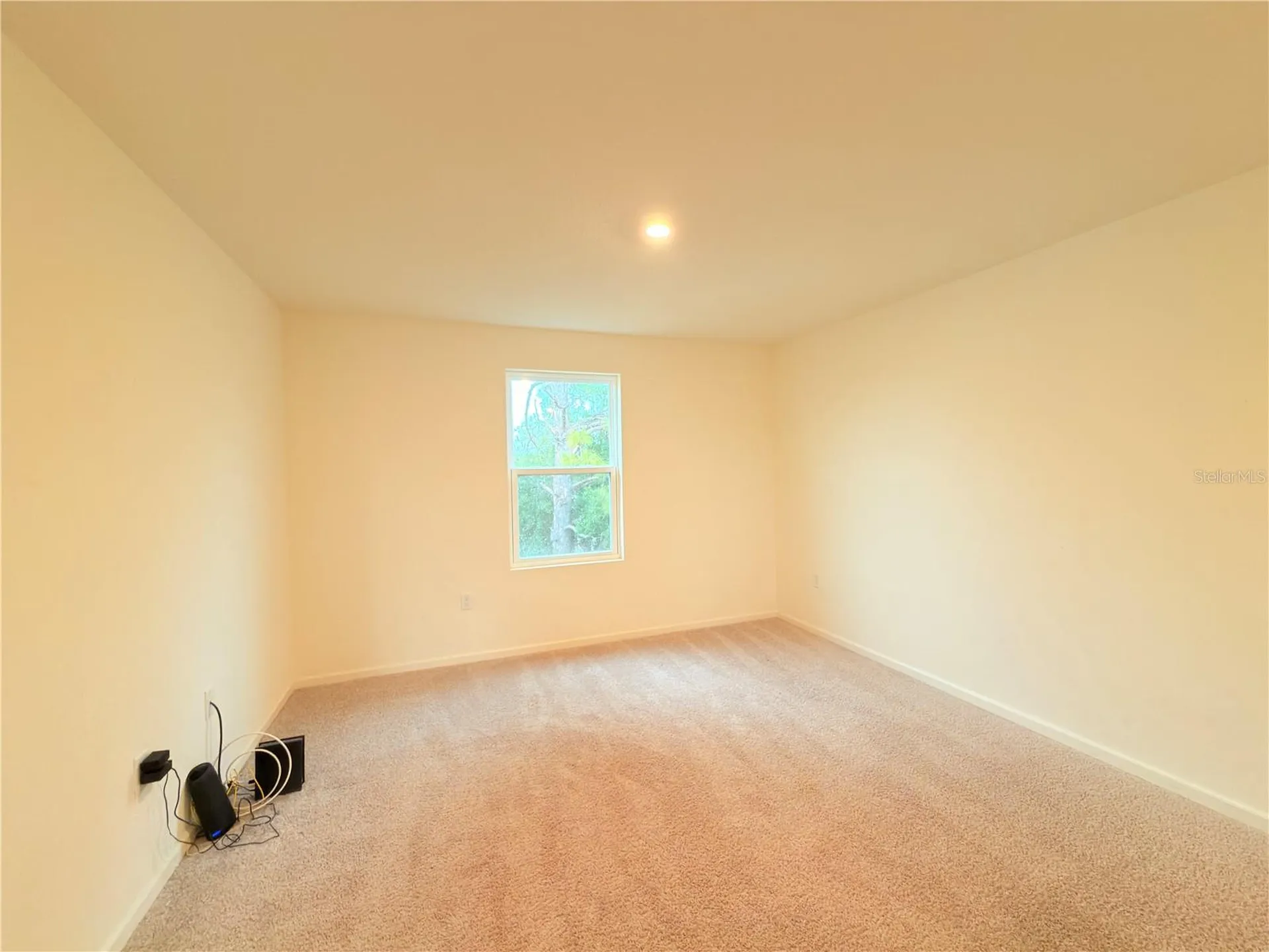 733 James Court Kissimmee FL 34759