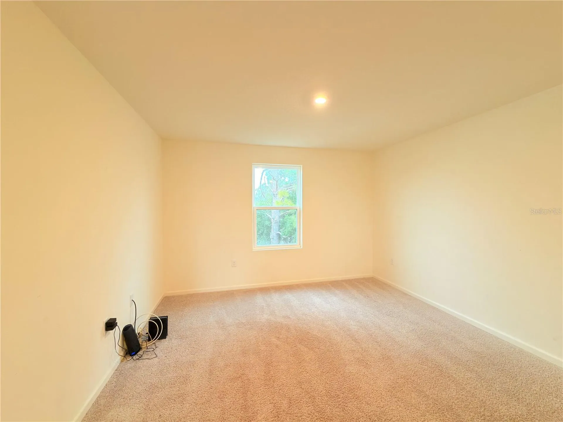 733 James Court Kissimmee FL 34759
