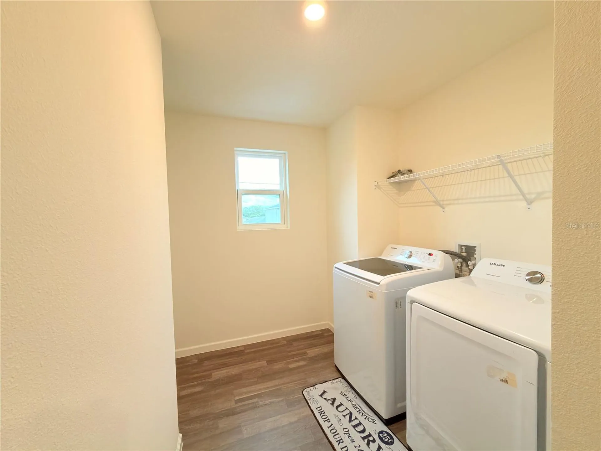 733 James Court Kissimmee FL 34759