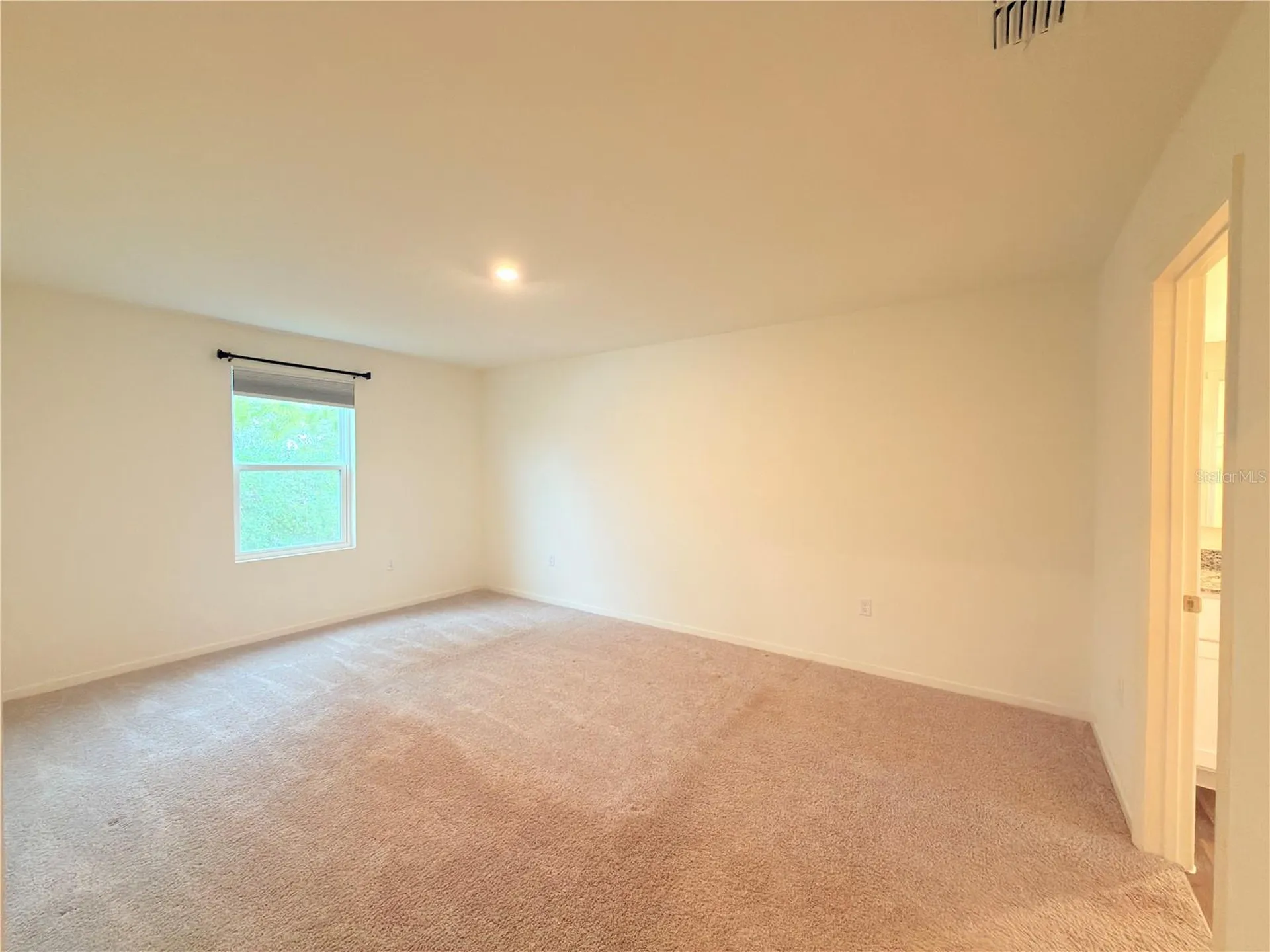 733 James Court Kissimmee FL 34759