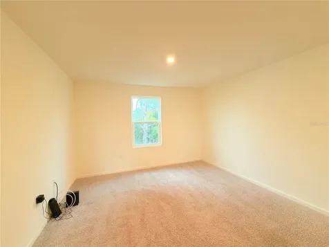 733 James Court Kissimmee FL 34759