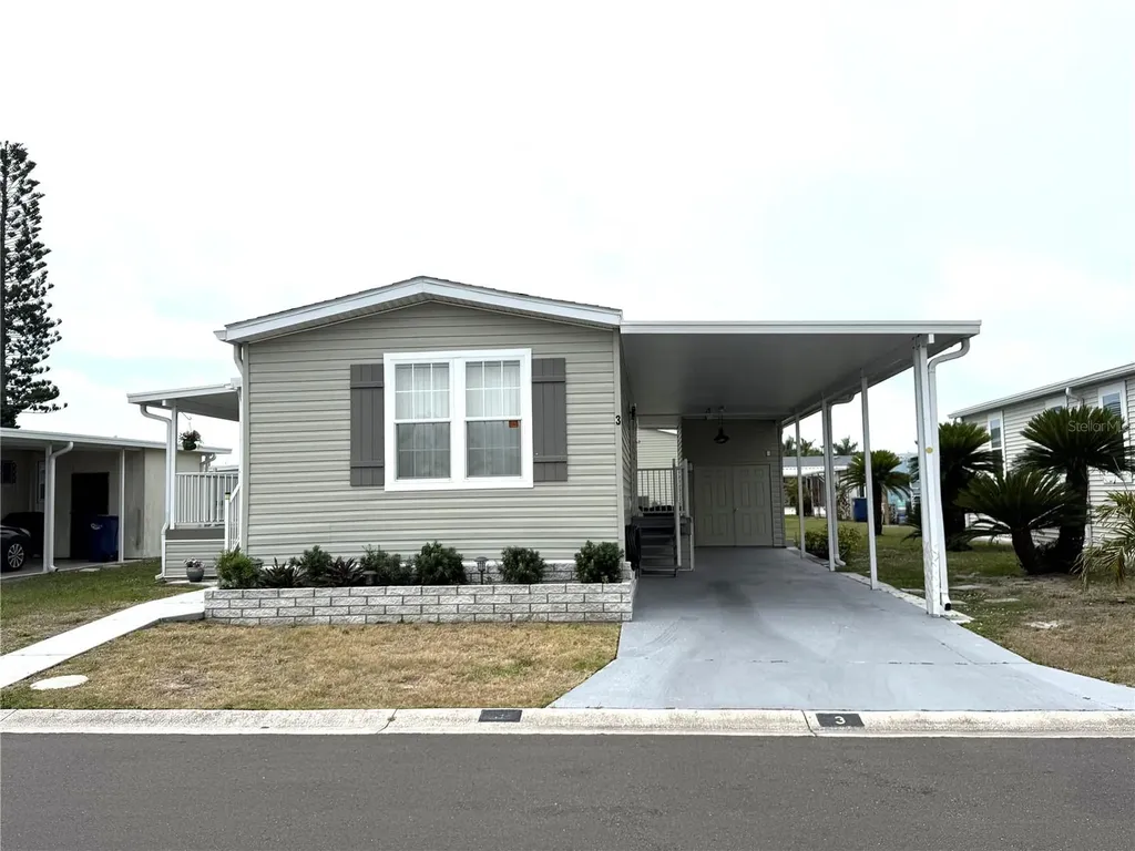 3 Date Avenue Bradenton FL 34207