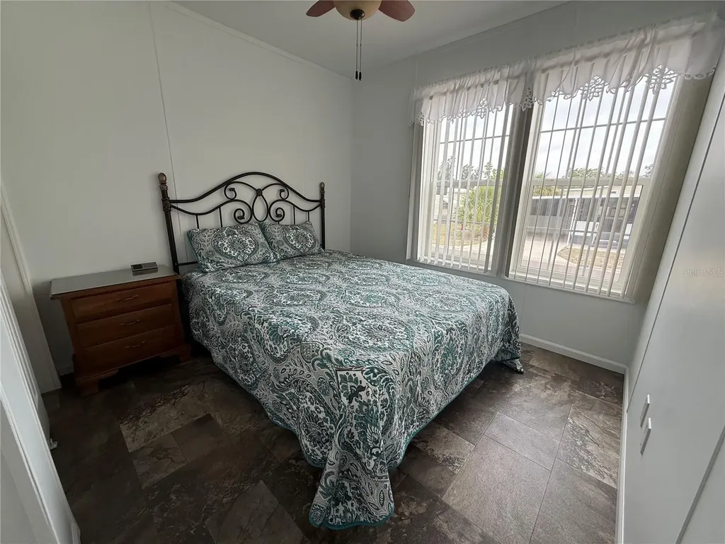 3 Date Avenue Bradenton FL 34207
