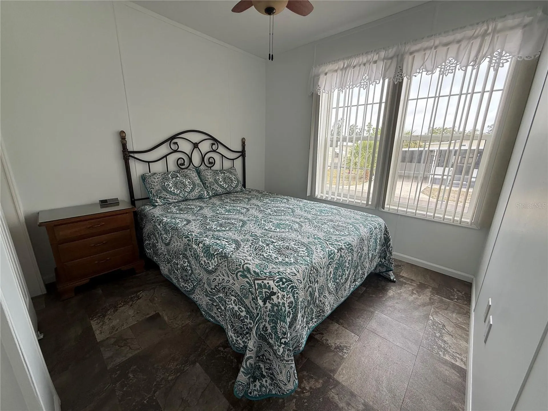 3 Date Avenue Bradenton FL 34207