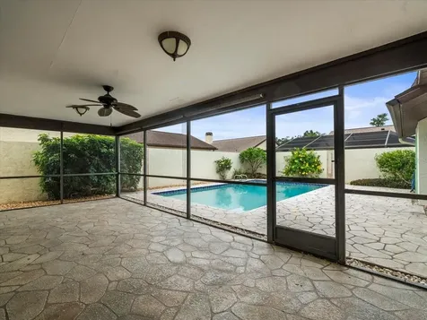 13512 Sobrado Drive Tampa FL 33624