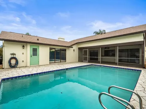 13512 Sobrado Drive Tampa FL 33624