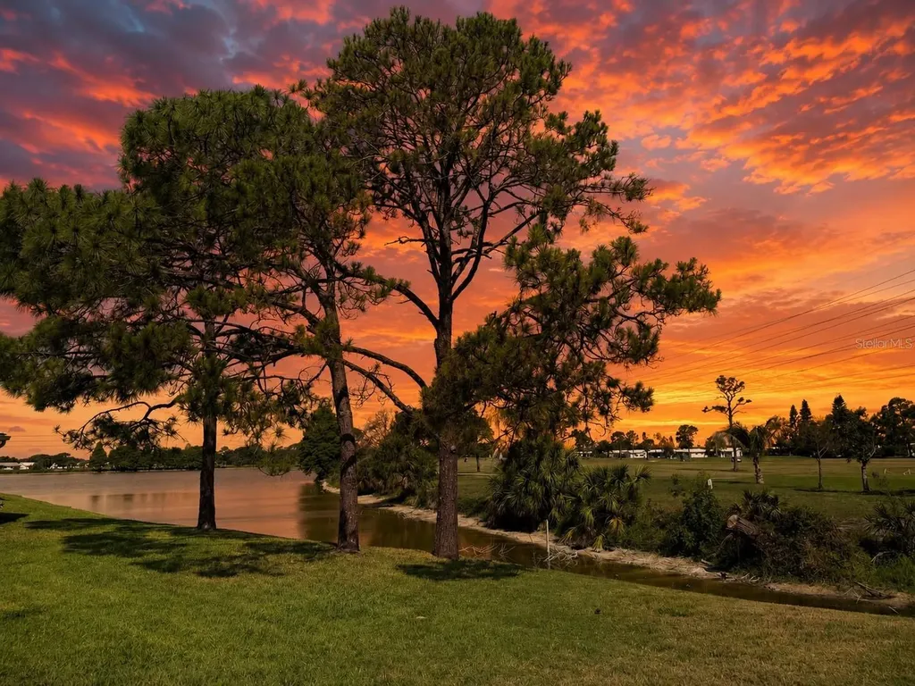 3455 Mainlands Boulevard S Pinellas Park FL 33782