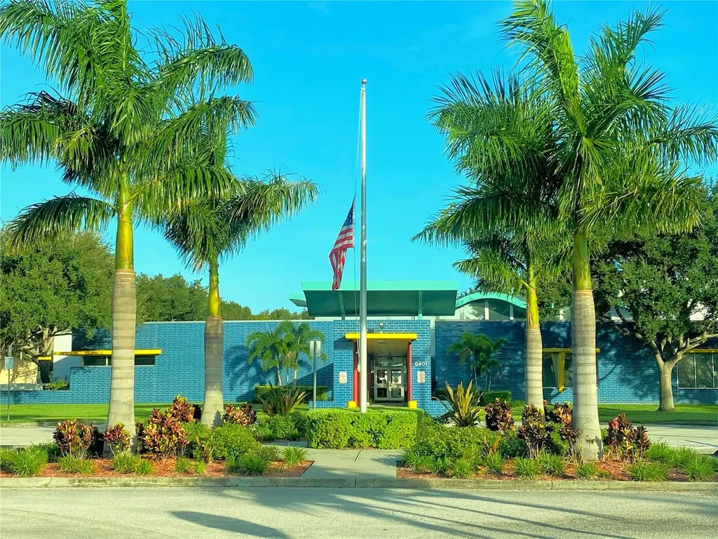 3455 Mainlands Boulevard S Pinellas Park FL 33782