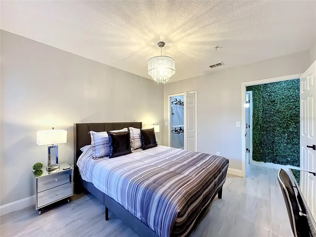 4356 S Kirkman Road Orlando FL 32811