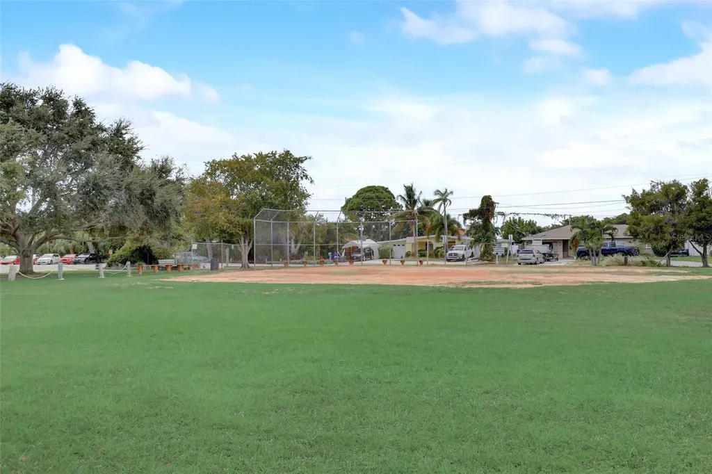 6439 Georgia Avenue Bradenton FL 34207