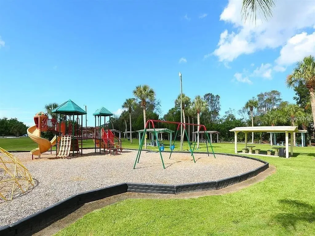 6439 Georgia Avenue Bradenton FL 34207