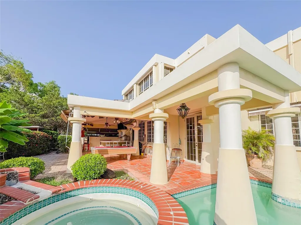 21 Pque. Tivoli | Paseo Del Parque San Juan PR 00926