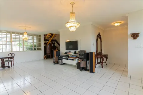 21 Pque. Tivoli | Paseo Del Parque San Juan PR 00926