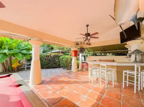 21 Pque. Tivoli | Paseo Del Parque San Juan PR 00926