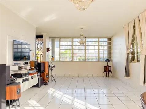 21 Pque. Tivoli | Paseo Del Parque San Juan PR 00926