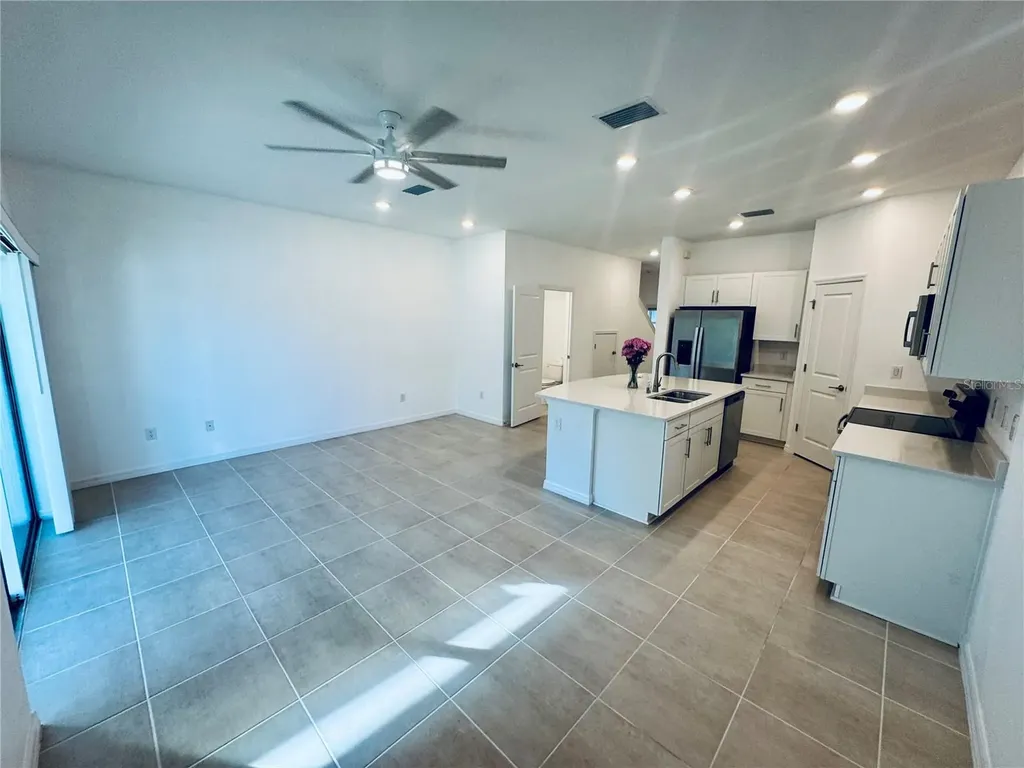8525 Lunar Skye Street Sarasota FL 34241