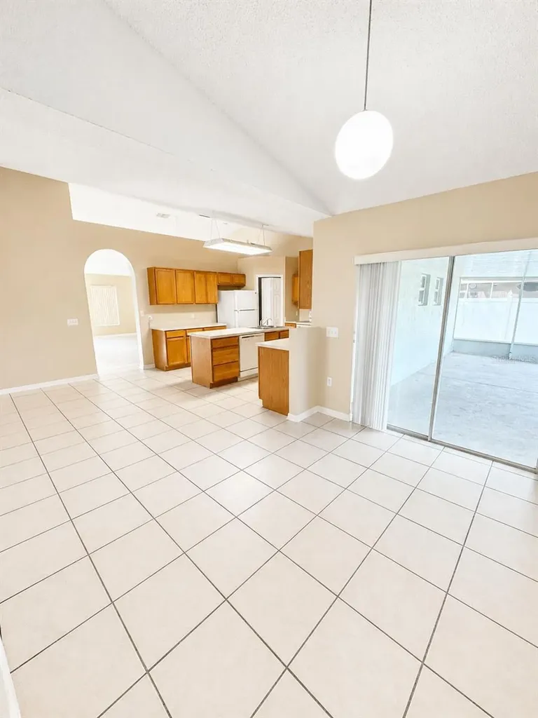 502 Woodland Creek Boulevard Kissimmee FL 34744