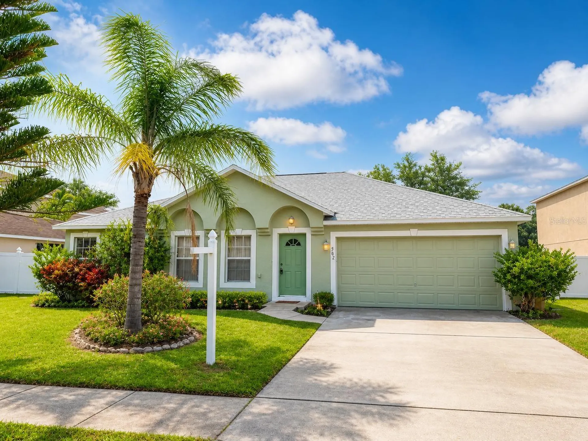 502 Woodland Creek Boulevard Kissimmee FL 34744