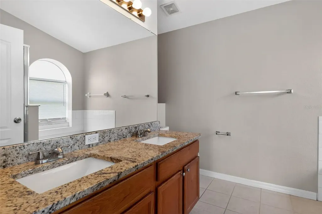 30723 Birdhouse Drive Wesley Chapel FL 33545