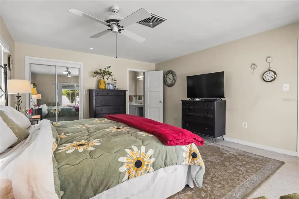 1117 N Lakeshore Boulevard Lake Wales FL 33853
