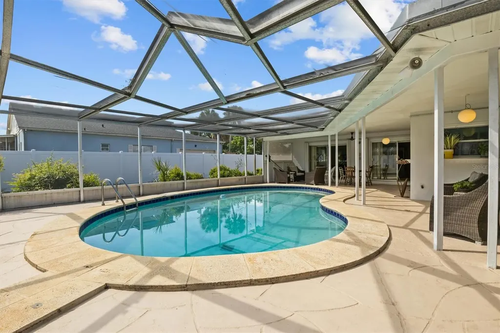 1117 N Lakeshore Boulevard Lake Wales FL 33853
