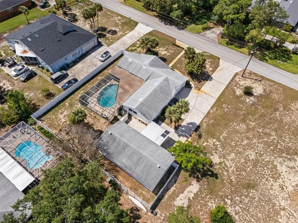 1117 N Lakeshore Boulevard Lake Wales FL 33853