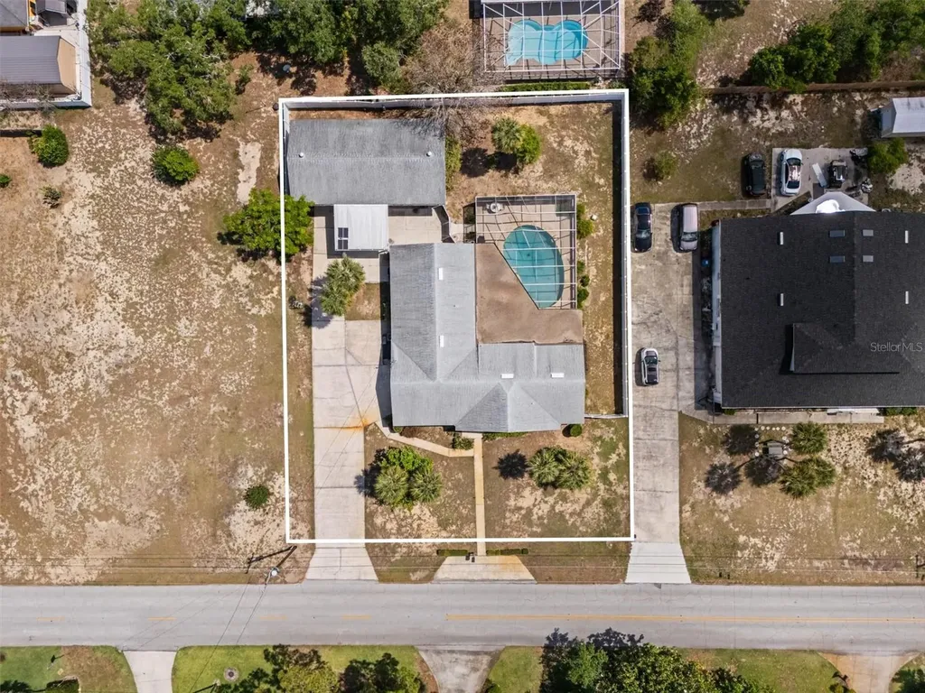 1117 N Lakeshore Boulevard Lake Wales FL 33853