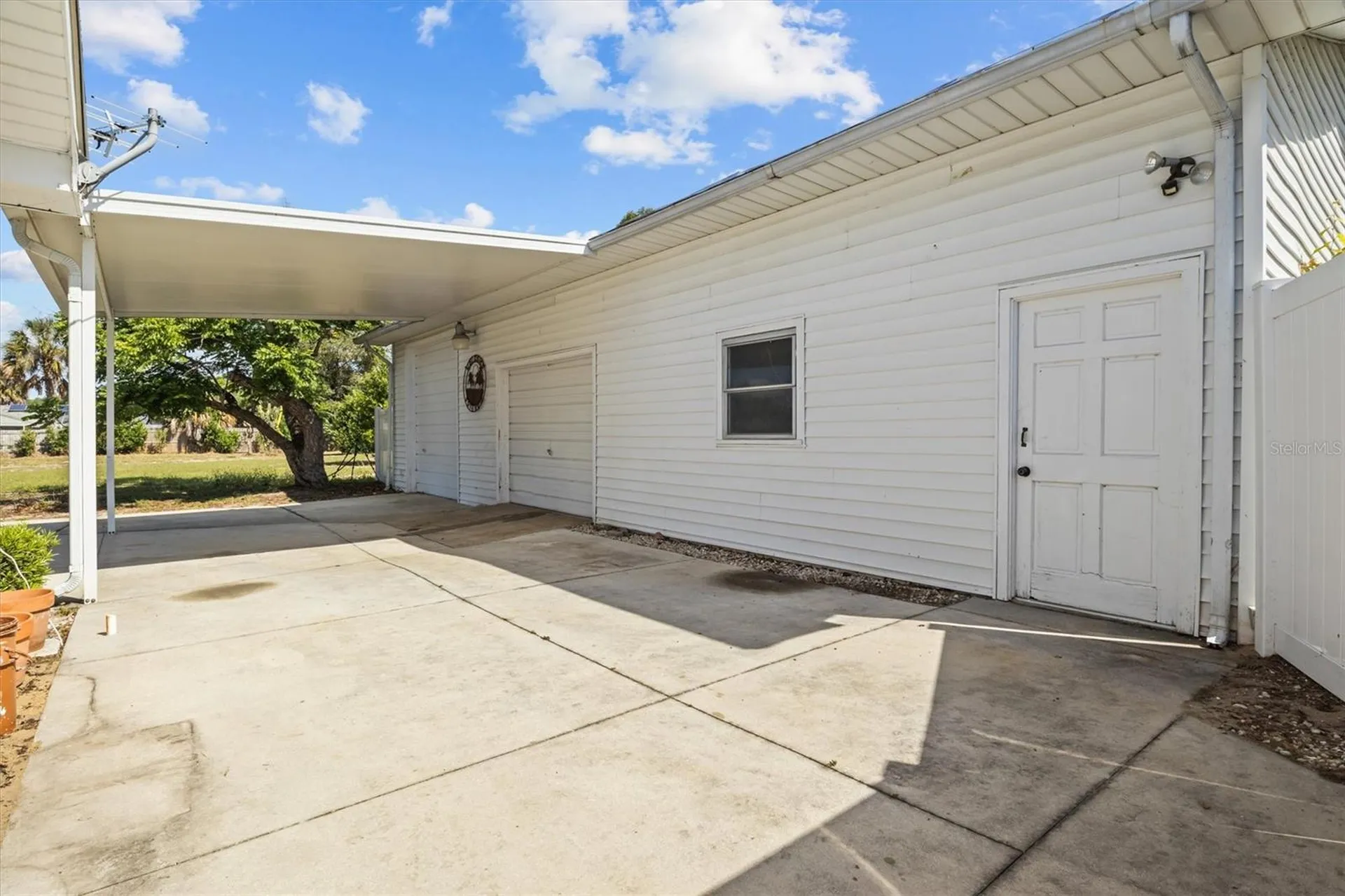 1117 N Lakeshore Boulevard Lake Wales FL 33853