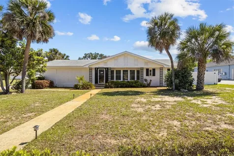 1117 N Lakeshore Boulevard Lake Wales FL 33853