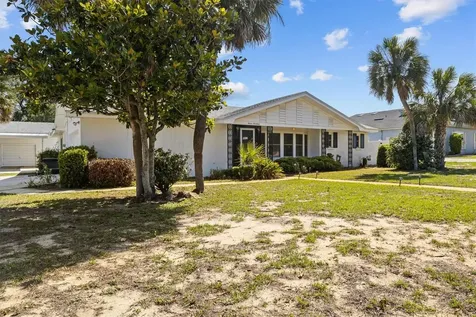 1117 N Lakeshore Boulevard Lake Wales FL 33853