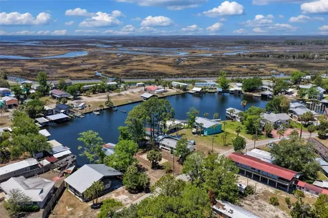 53 SE 241st Street Suwannee FL 32692