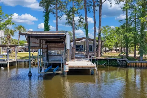 53 SE 241st Street Suwannee FL 32692