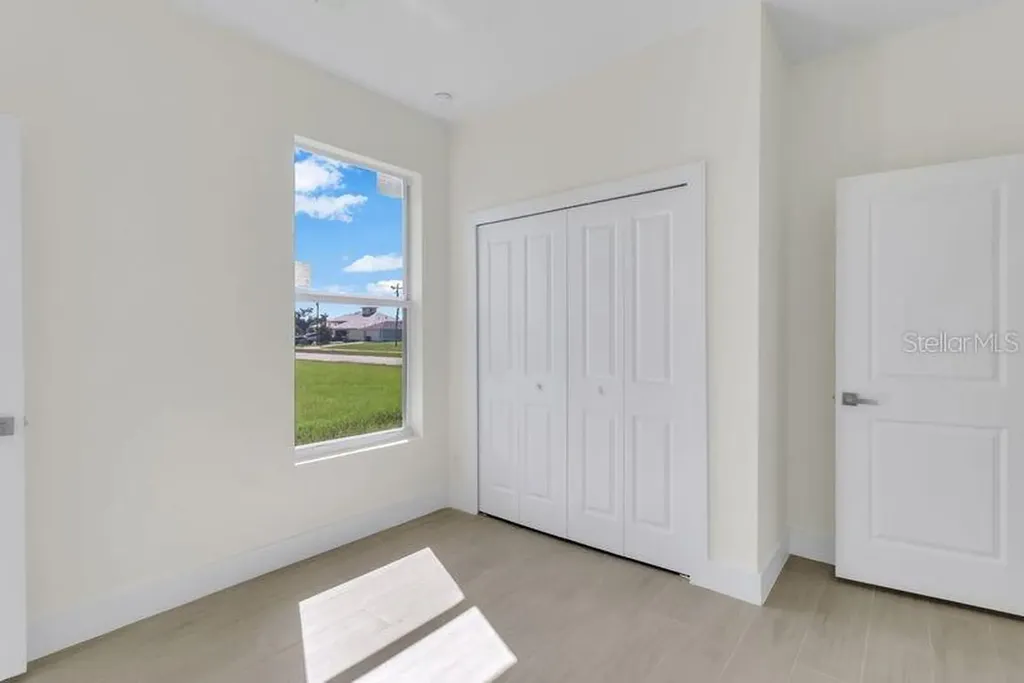1827 Embers Parkway W Cape Coral FL 33993