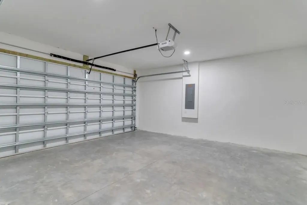 1827 Embers Parkway W Cape Coral FL 33993
