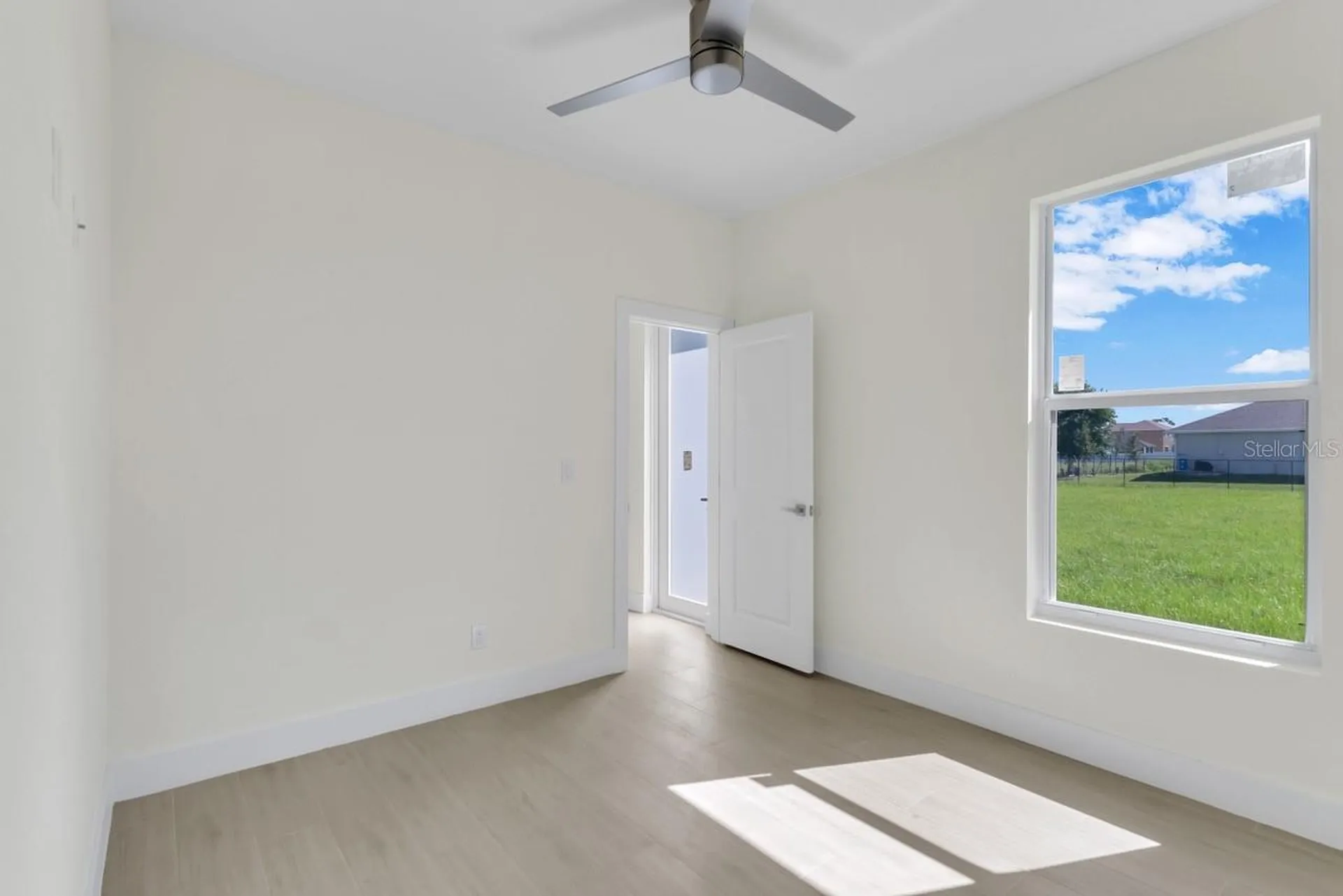 1827 Embers Parkway W Cape Coral FL 33993