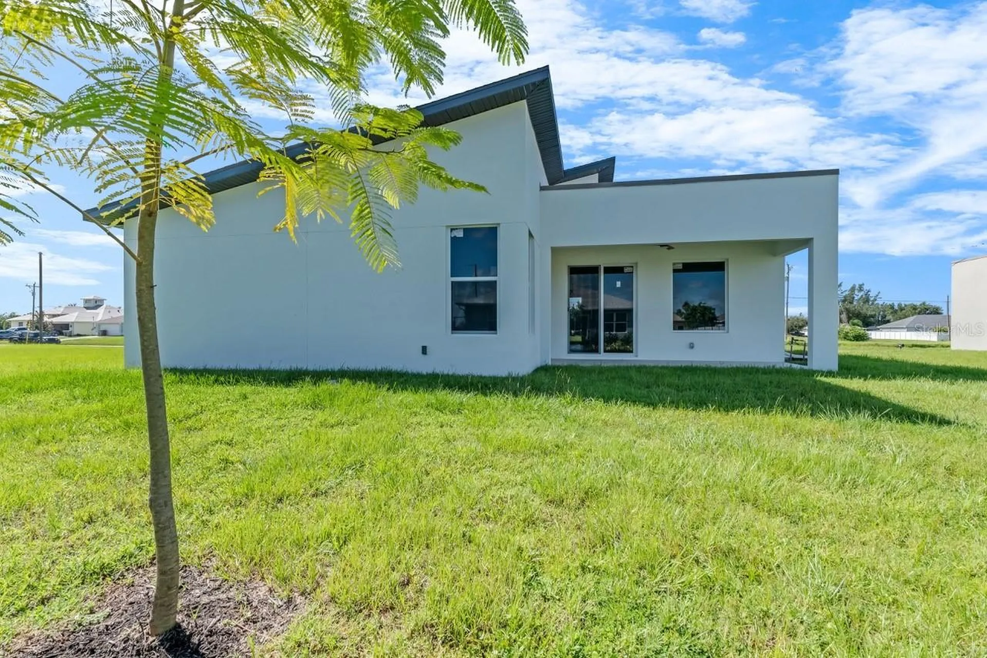1827 Embers Parkway W Cape Coral FL 33993
