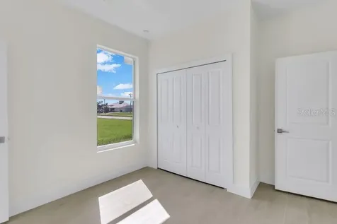 1827 Embers Parkway W Cape Coral FL 33993