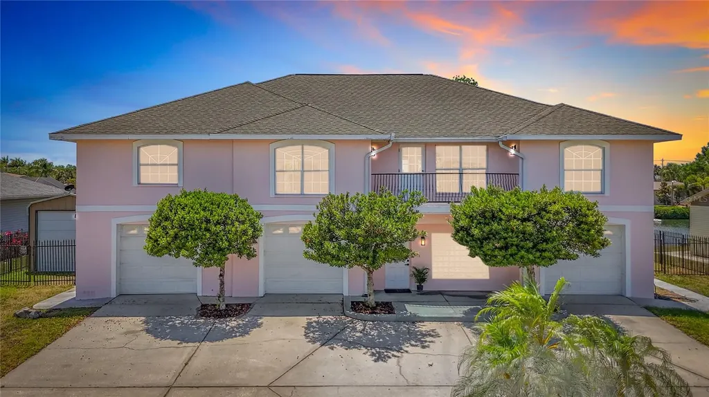624 Kingston Court Apollo Beach FL 33572