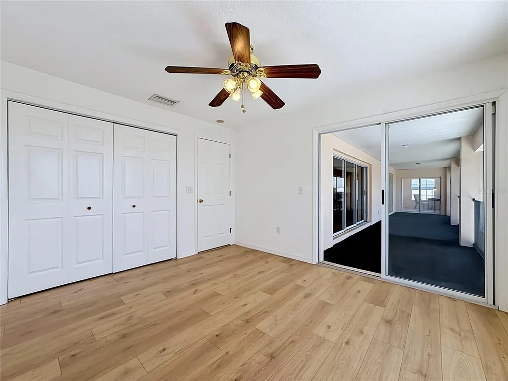 624 Kingston Court Apollo Beach FL 33572