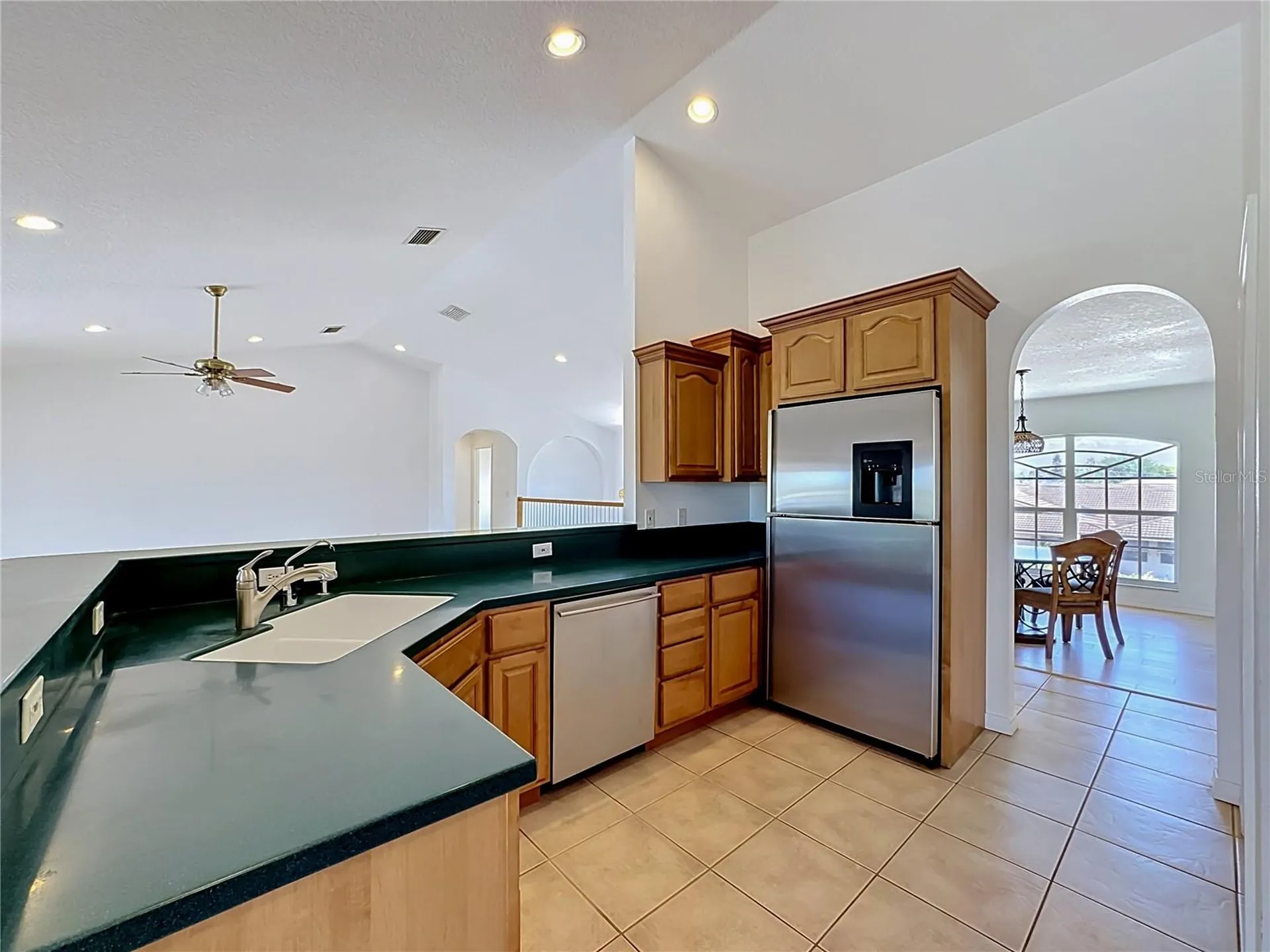 624 Kingston Court Apollo Beach FL 33572