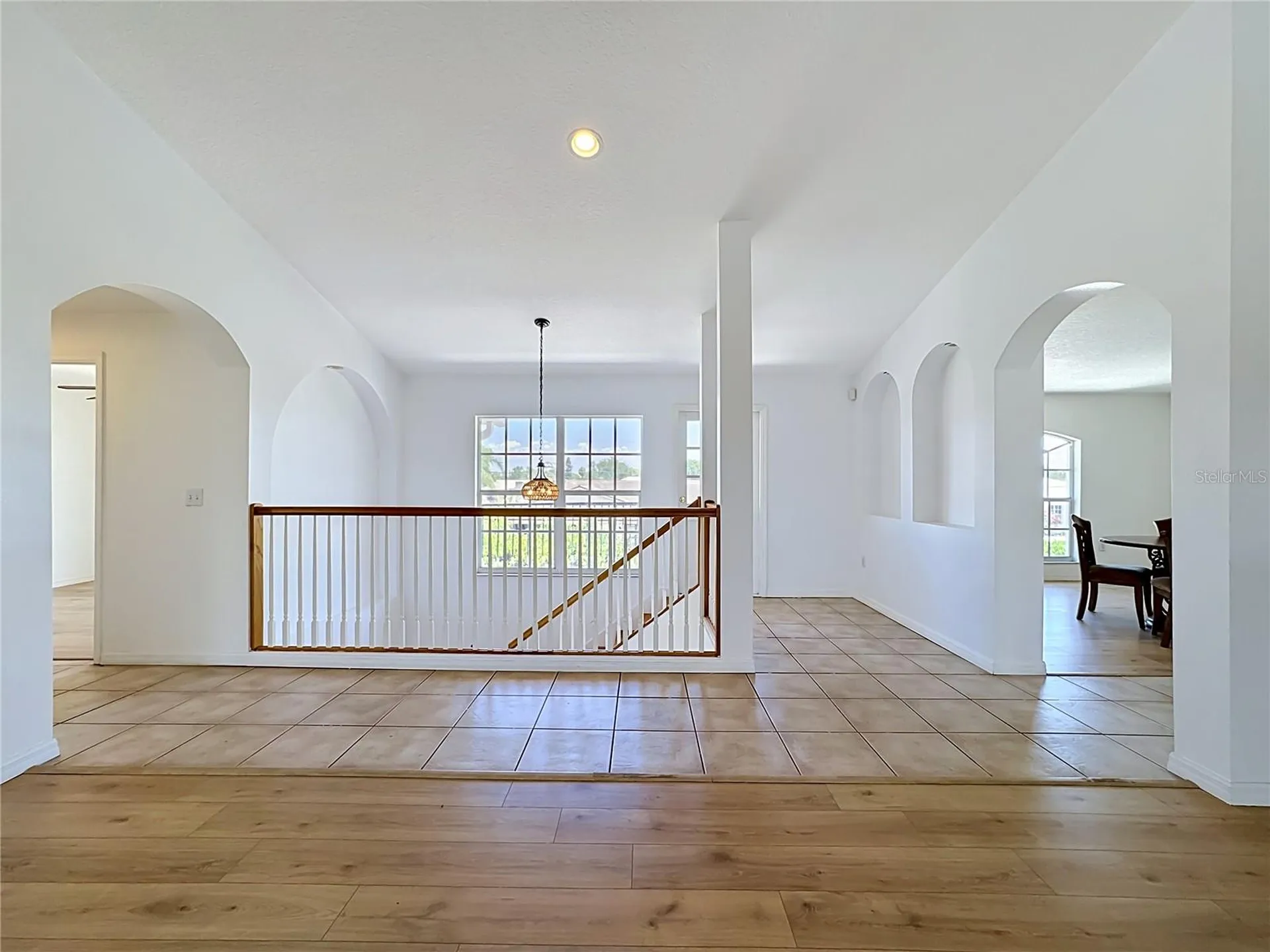 624 Kingston Court Apollo Beach FL 33572